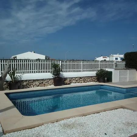 Chalet Nagore Cala'N Blanes (Menorca)