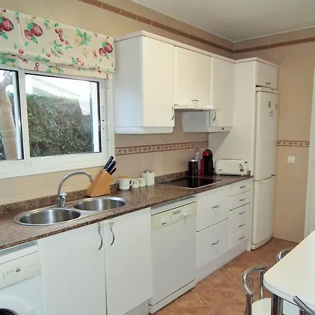 Chalet Nagore *
